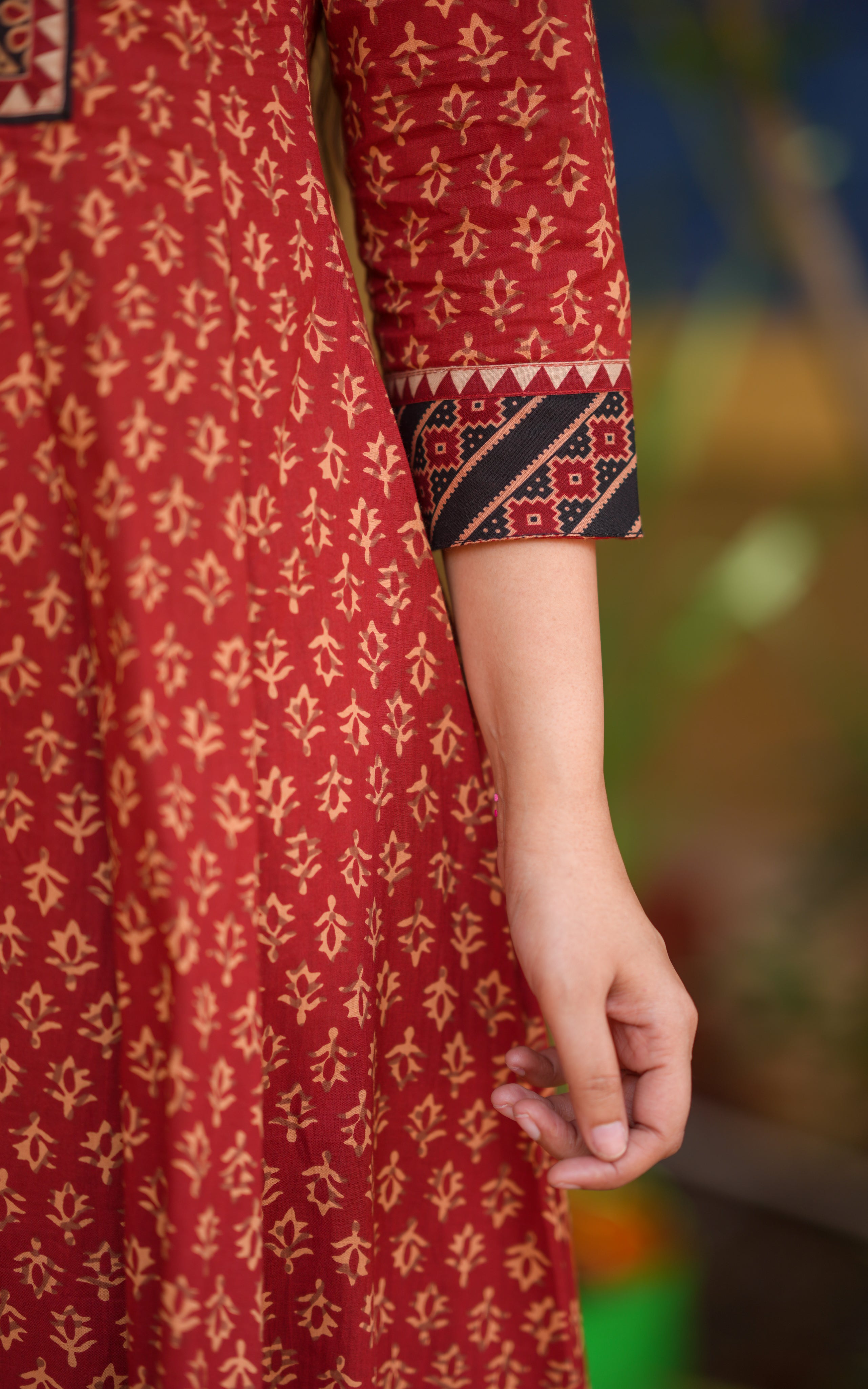 Meghana Brick Red