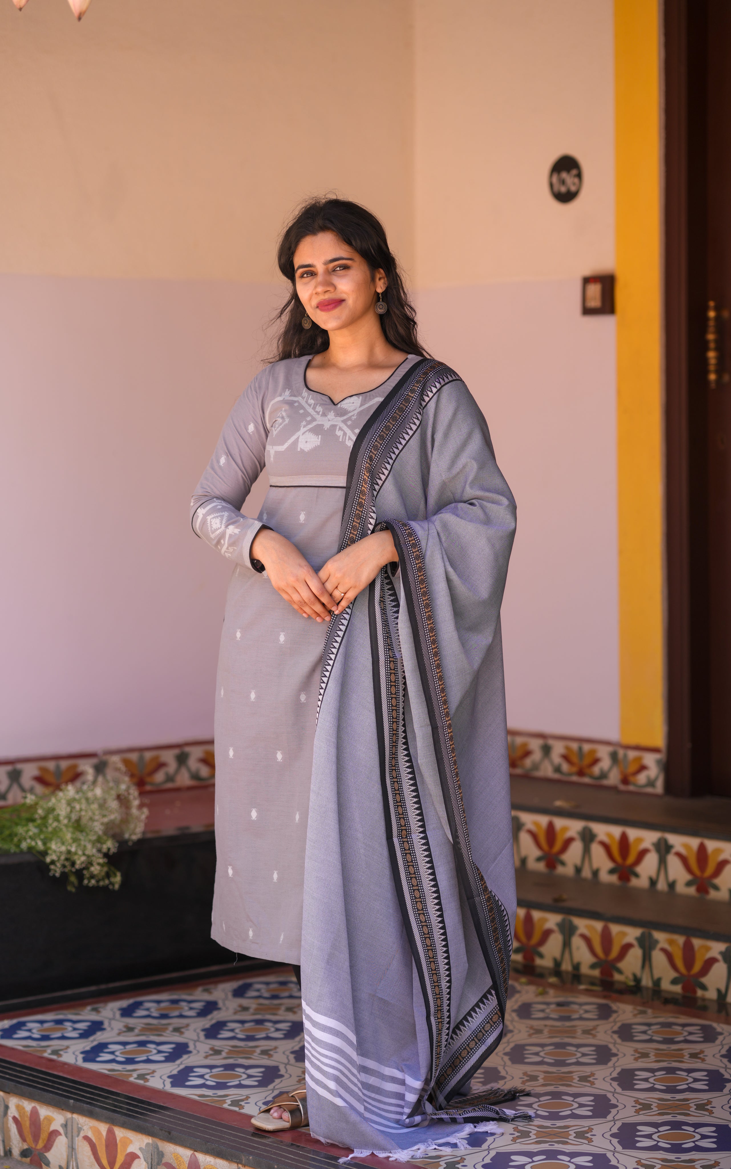 Nerida Grey (Kurti+Dupatta)