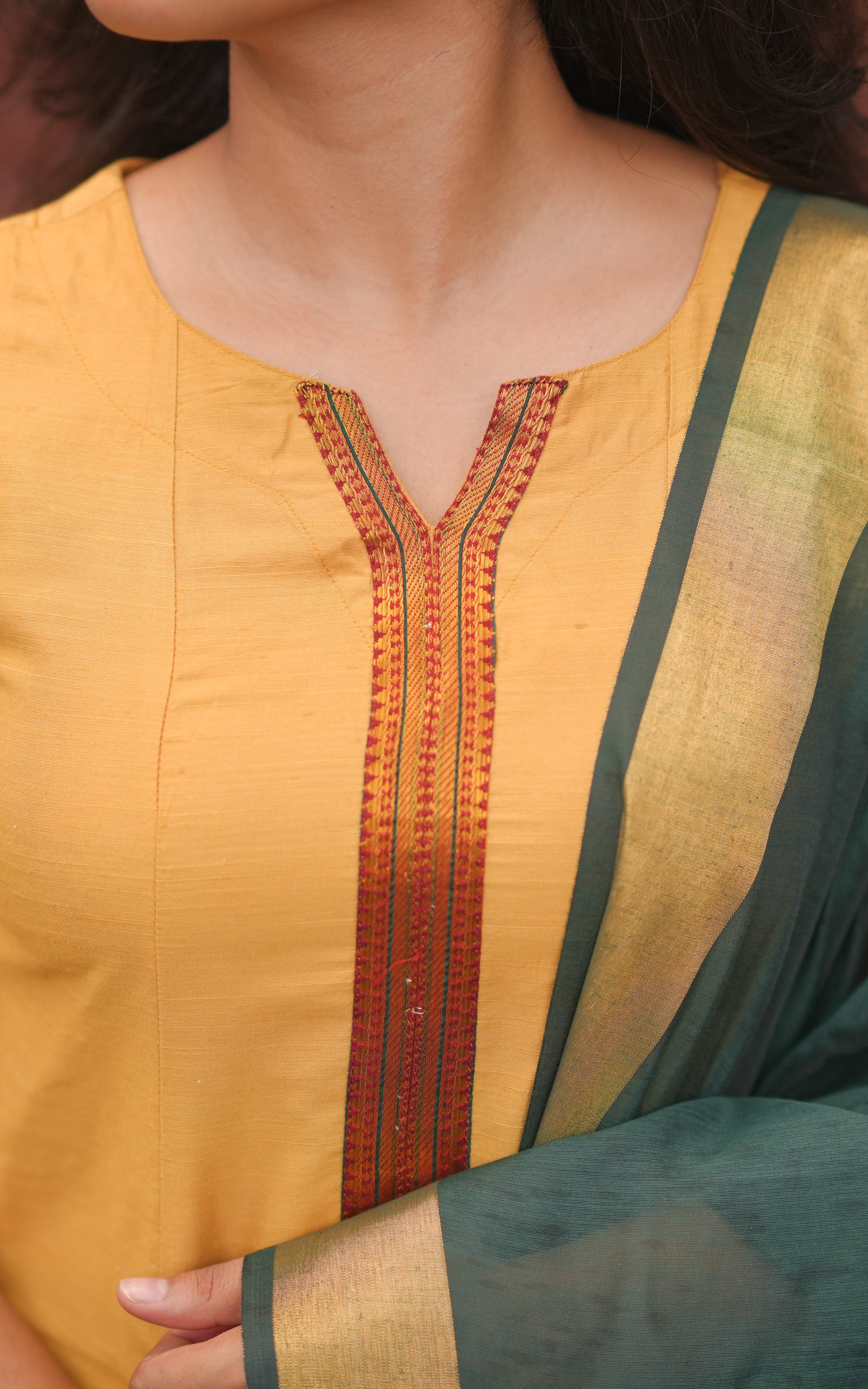 Mithila Gold (Kurti+Dupatta)