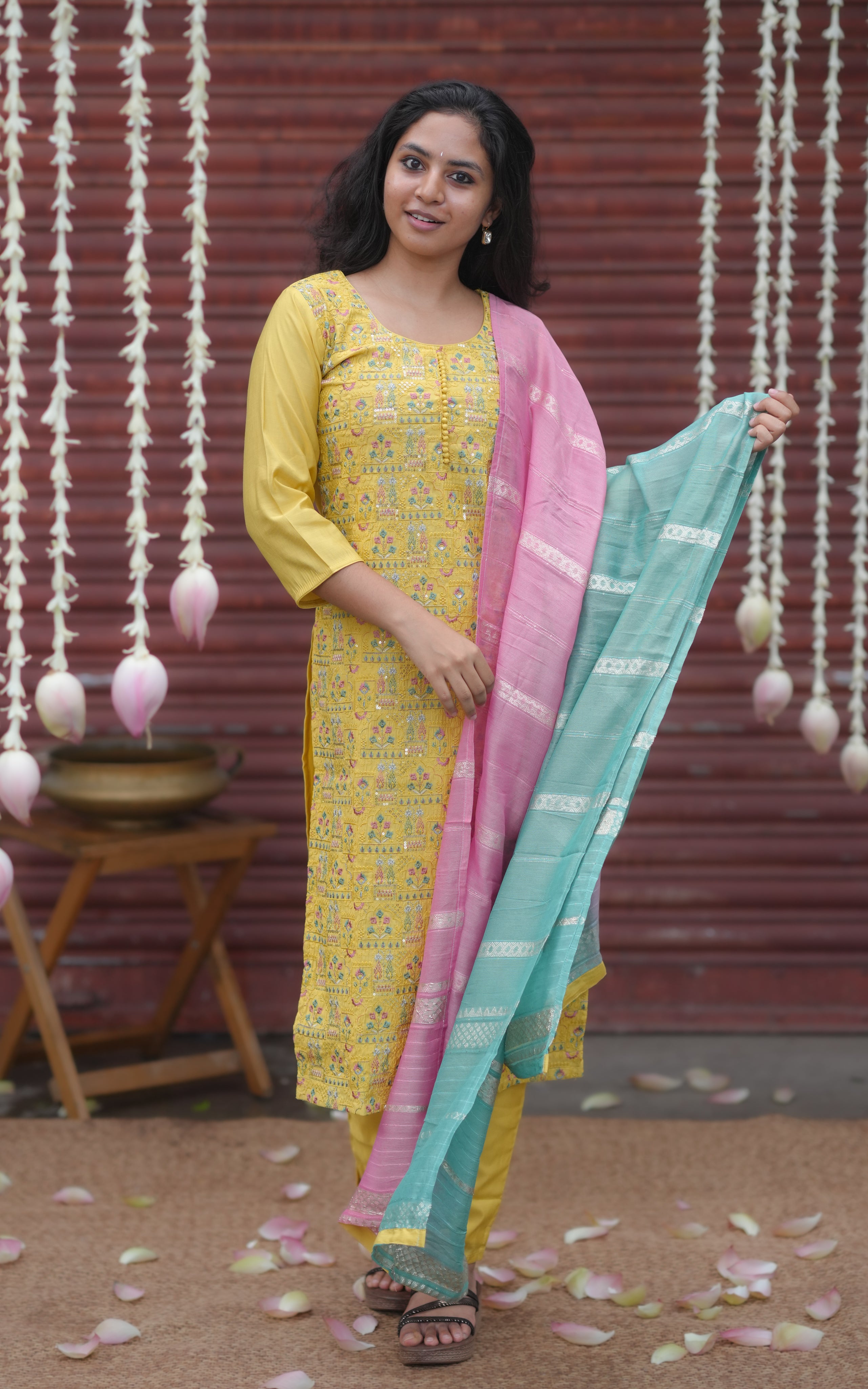 Daffodil (Kurti+Pant+Dupatta)