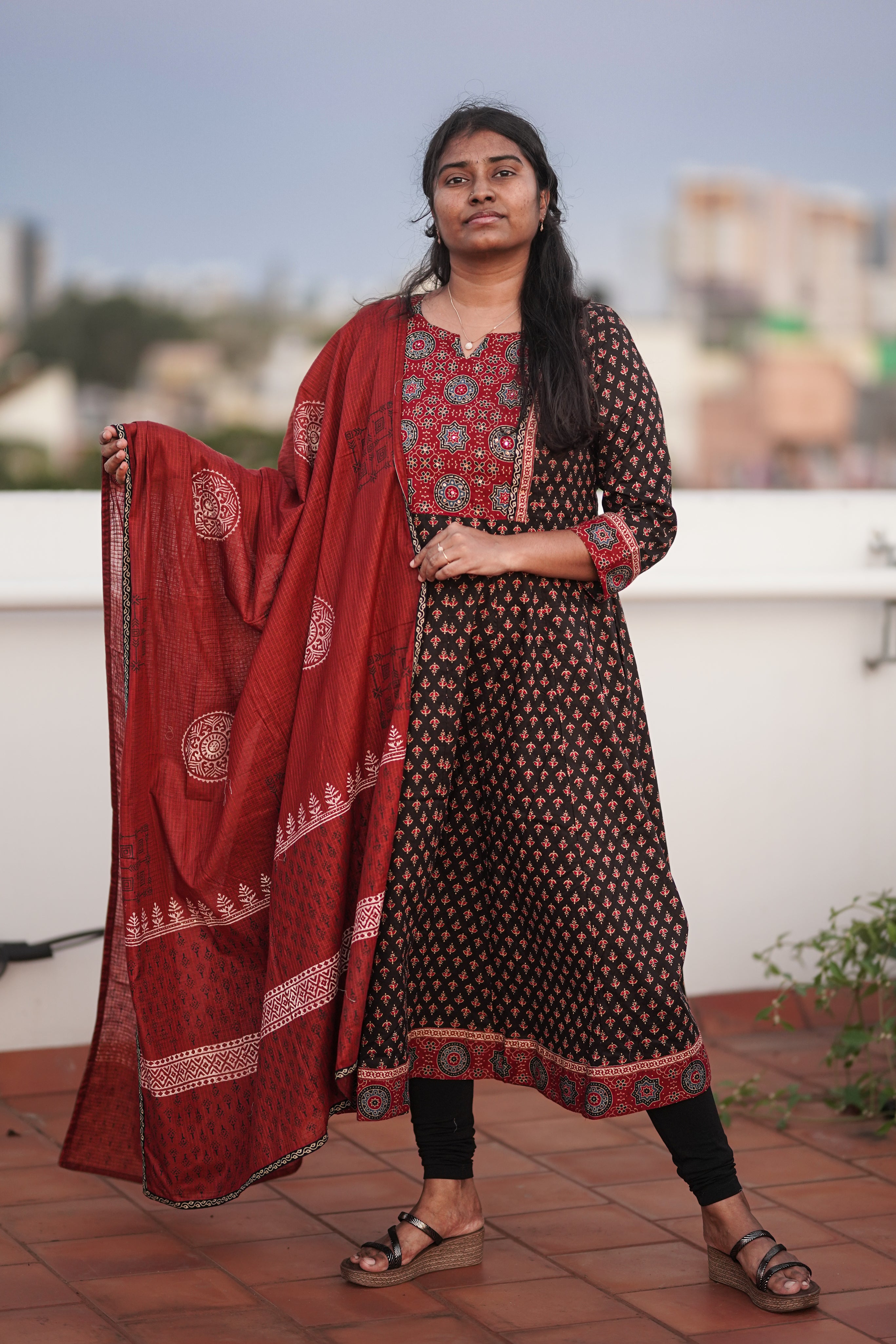 Nandini 11 (Kurti+Dupatta)