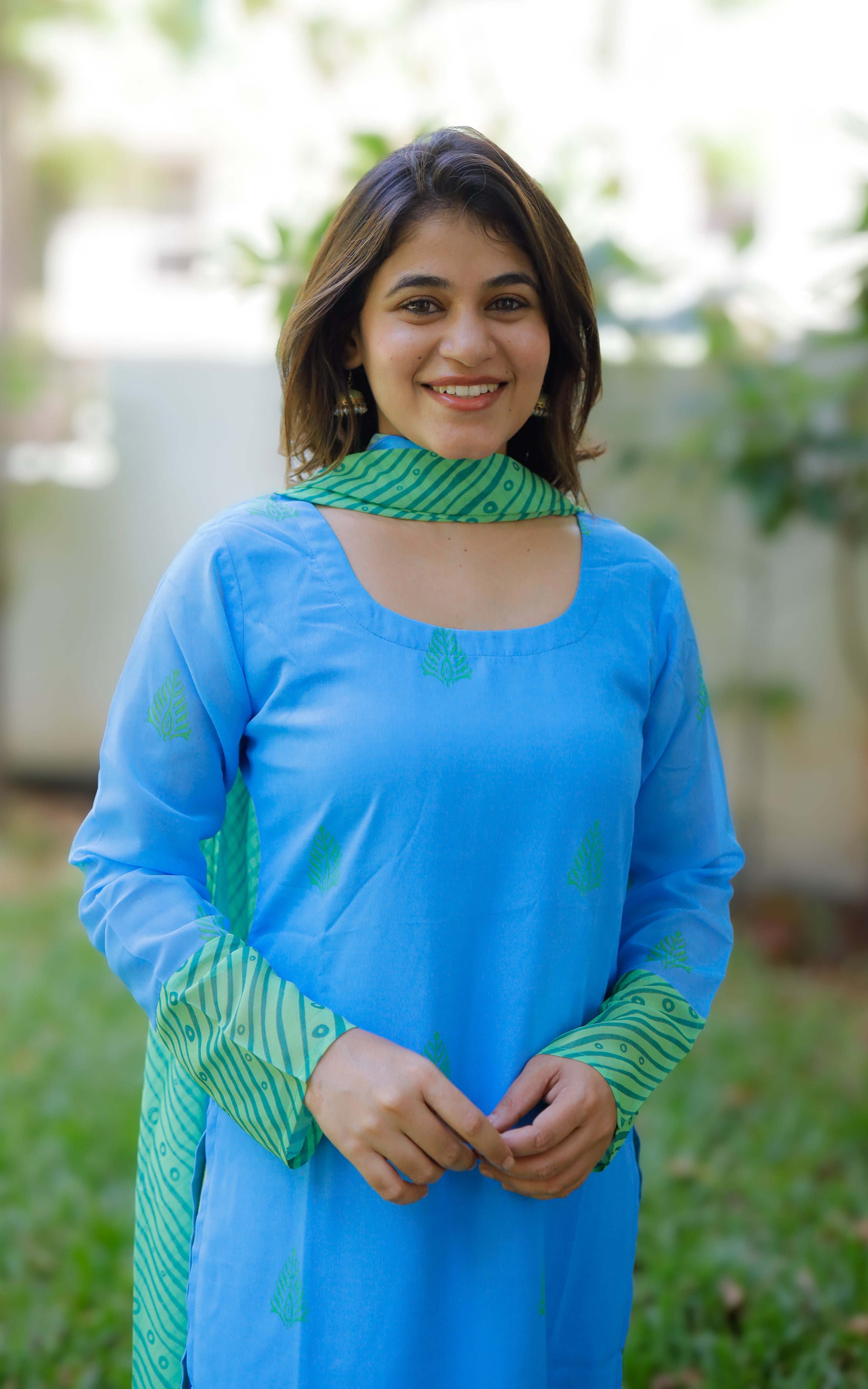 Yaradi Nee Mohini (Kurti+Dupatta)