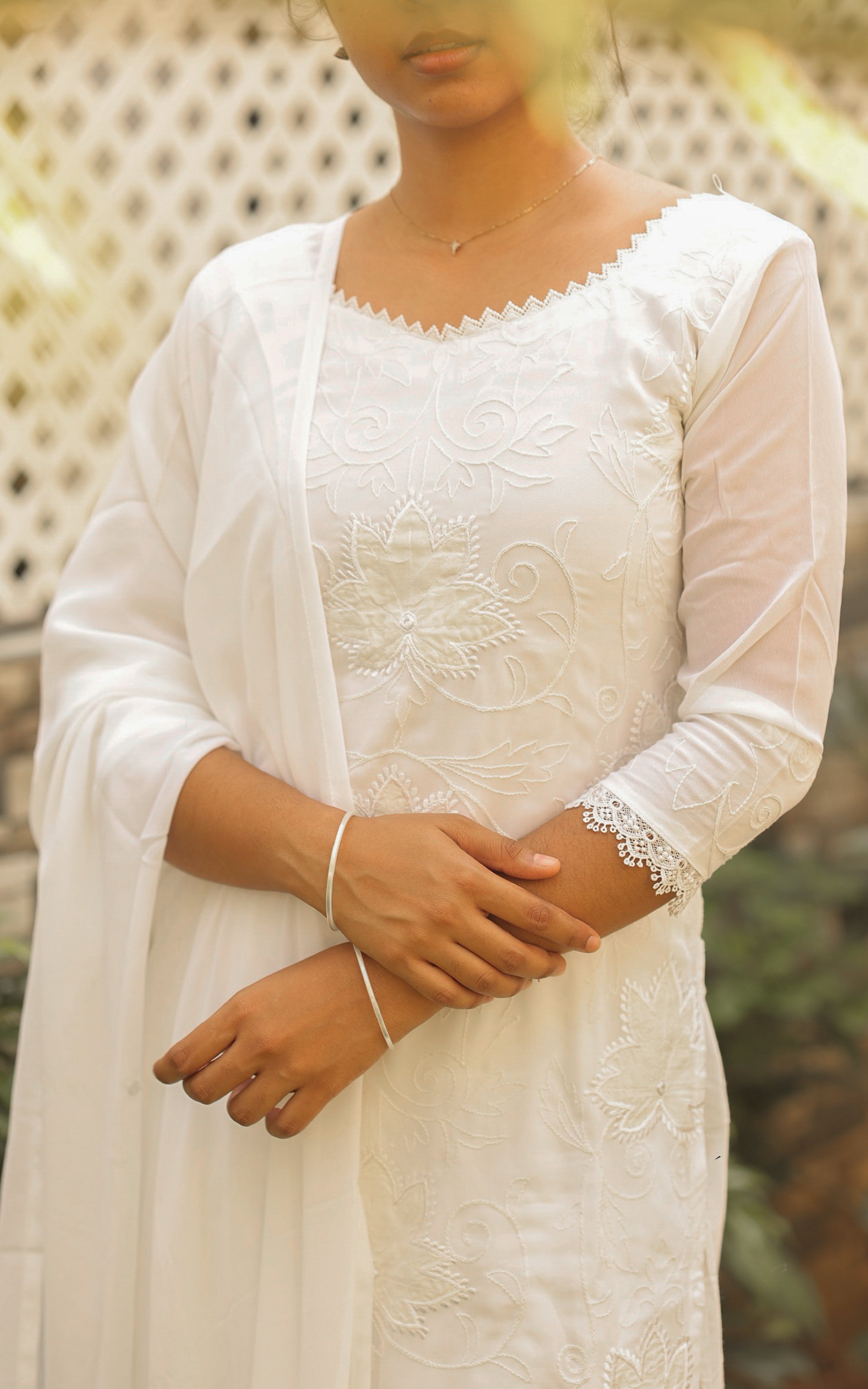 Sillunu Oru Kaadhal 8 (Kurti+Dupatta)
