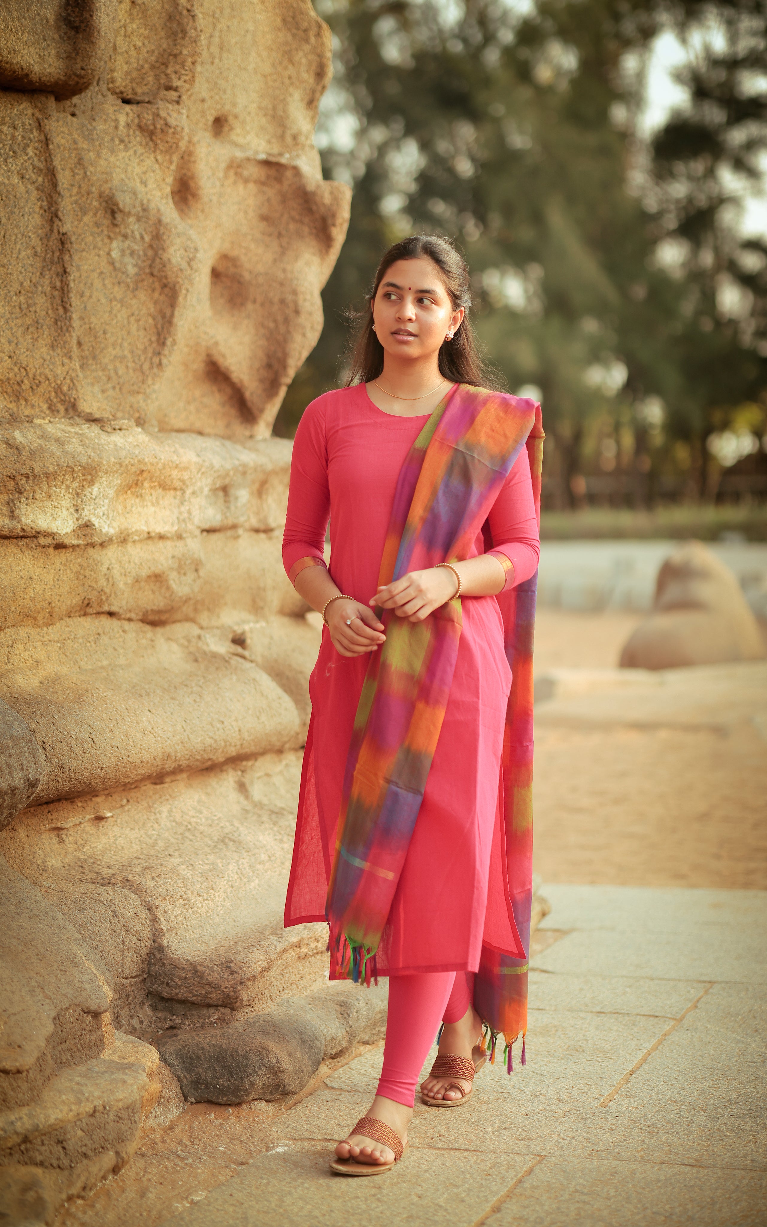 Kalloori Dark Pink (Kurti+Dupatta)