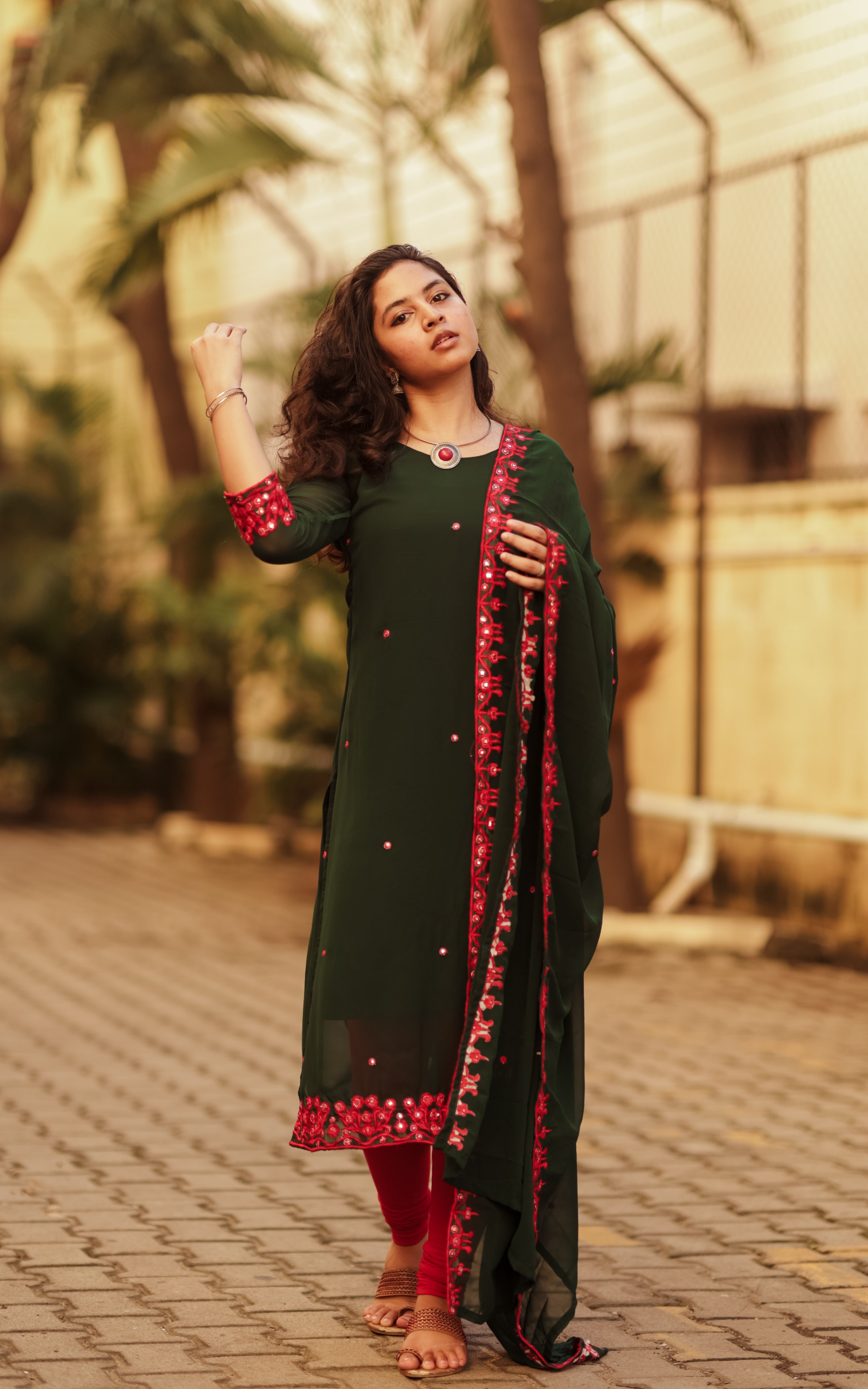 Vasool Raja MBBS Sneha Bottle Green (Kurti+Dupatta) KURTIS Instore