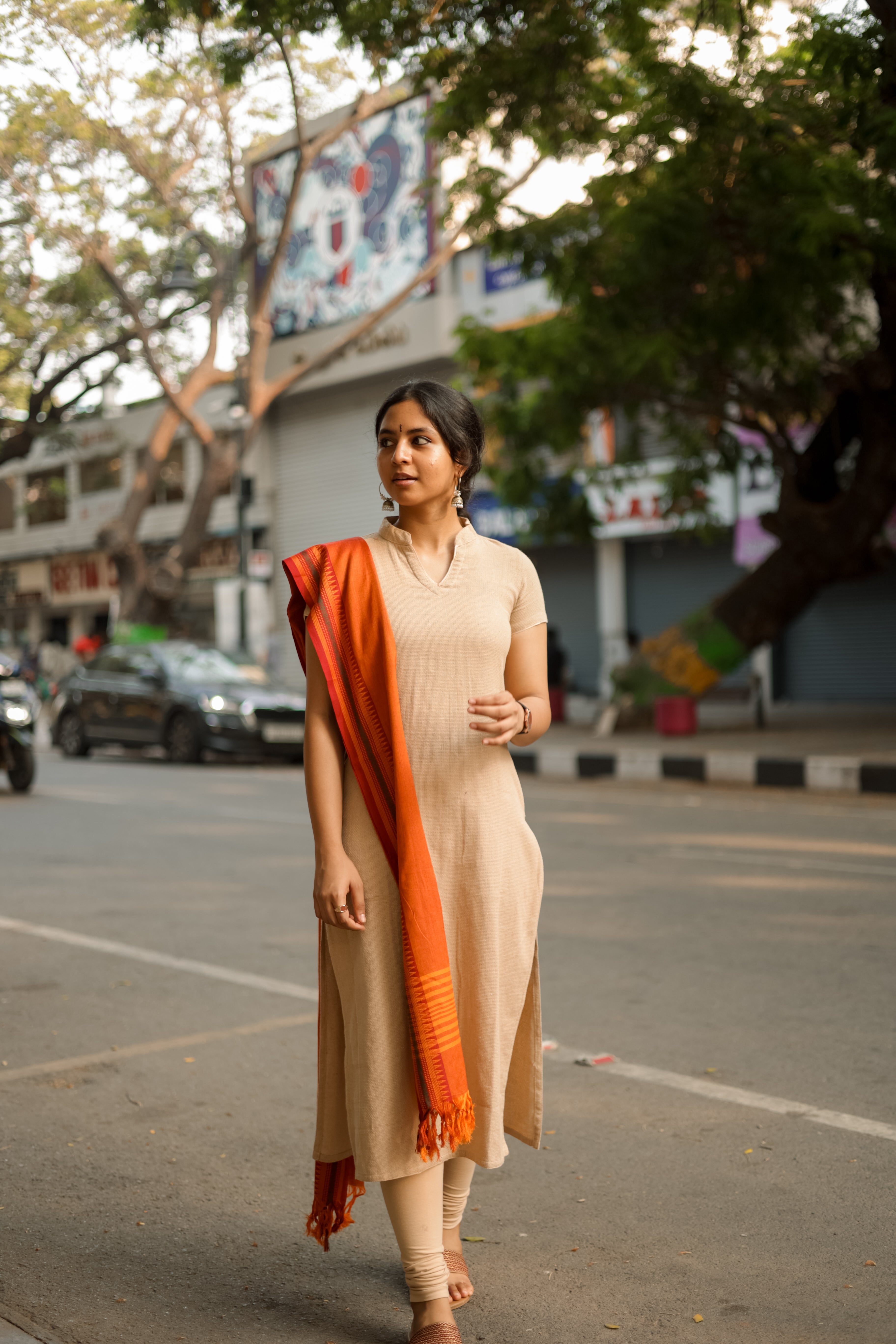 Kaakha Kaakha Jyotika Beige & Orange (Kurti+Dupatta)