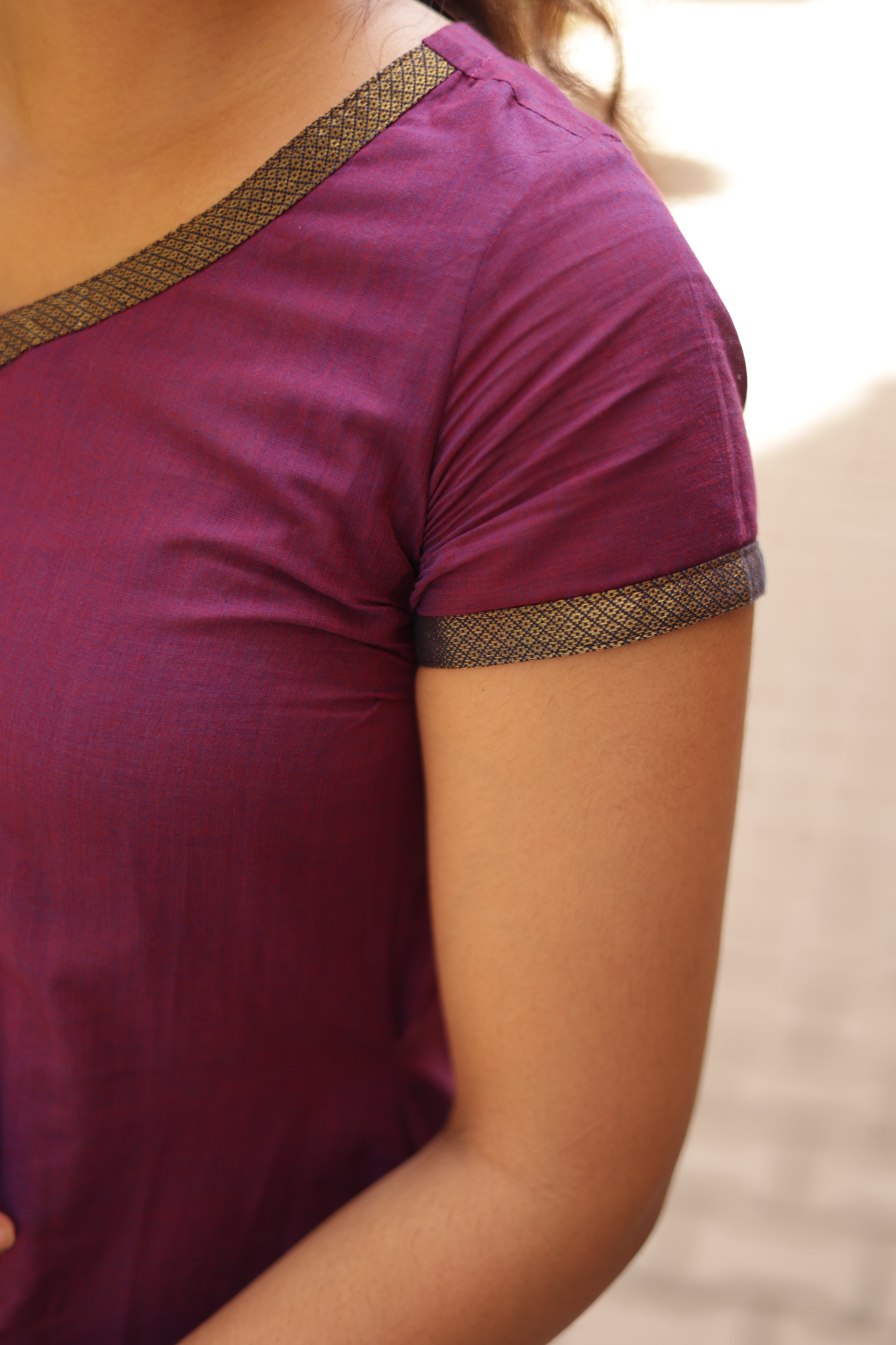 Kaakha Kaakha Jyotika Plum (Kurti+Dupatta)