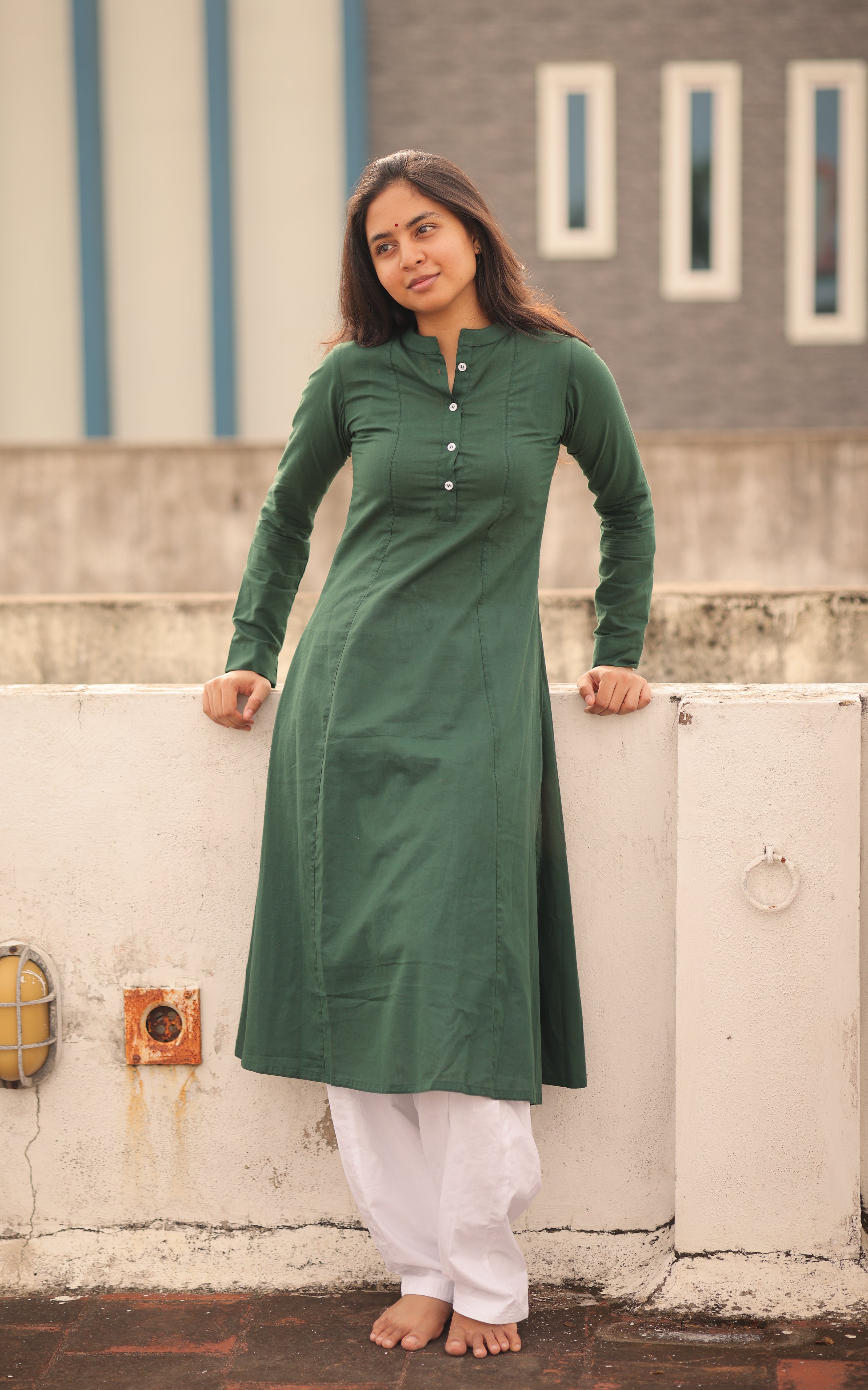 Kandukondain Kandukondain Movie Recreation Outfits