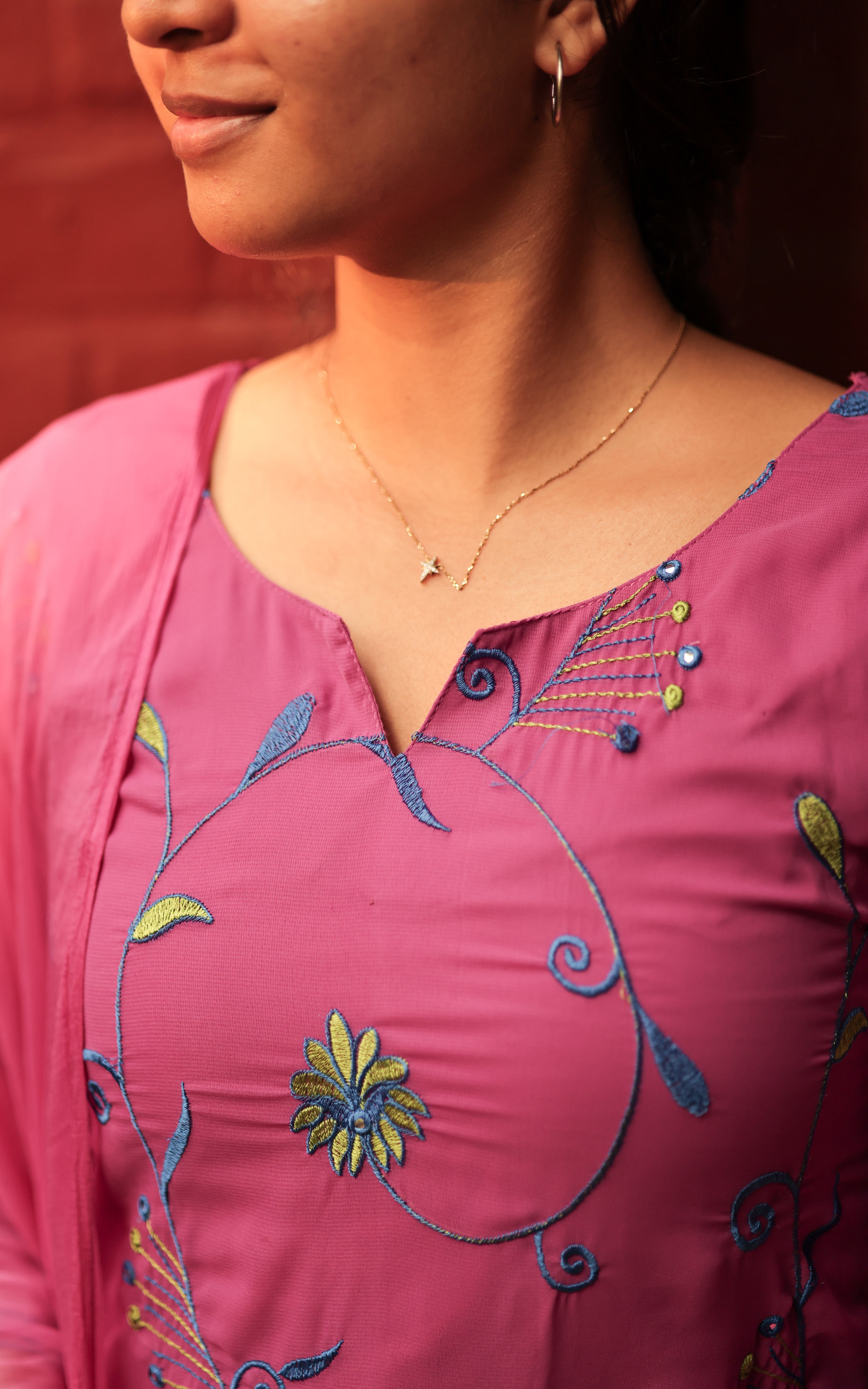 Sillunu Oru Kaadhal 7 (Kurti+Dupatta)