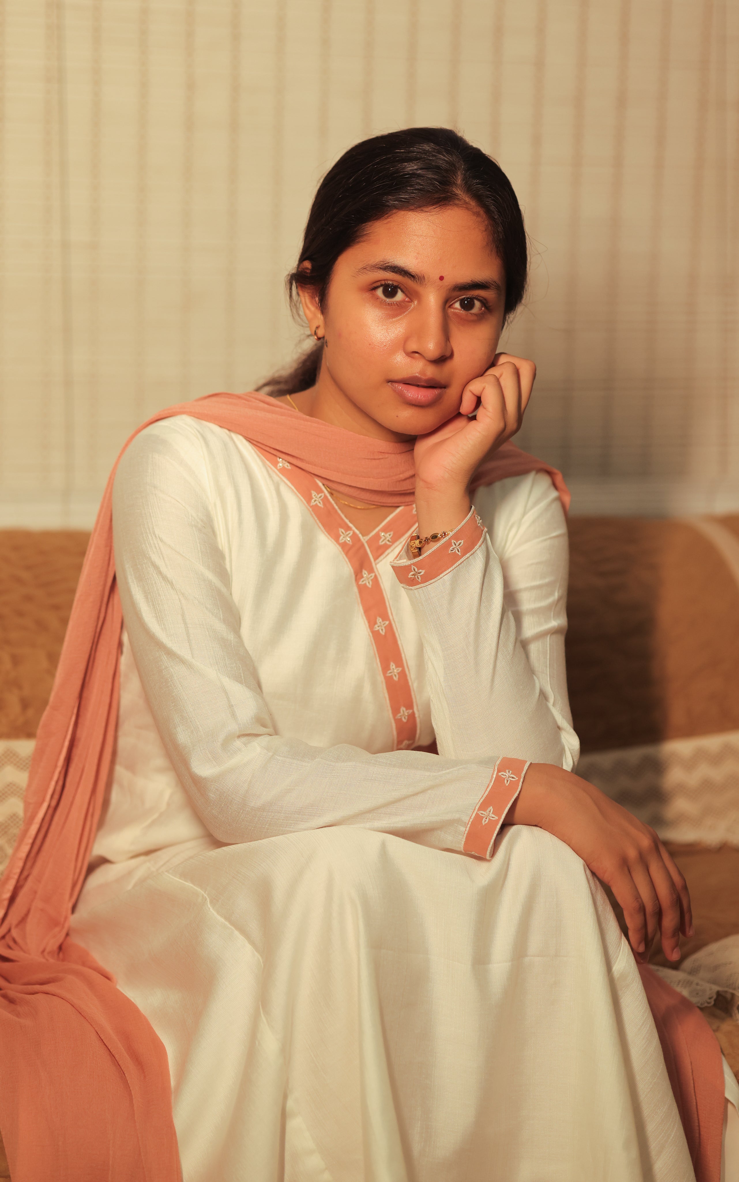 Kandukondain Kandukondain Tabu 5 (Kurti+Dupatta) DELIVERY TIME 25-30 DAYS