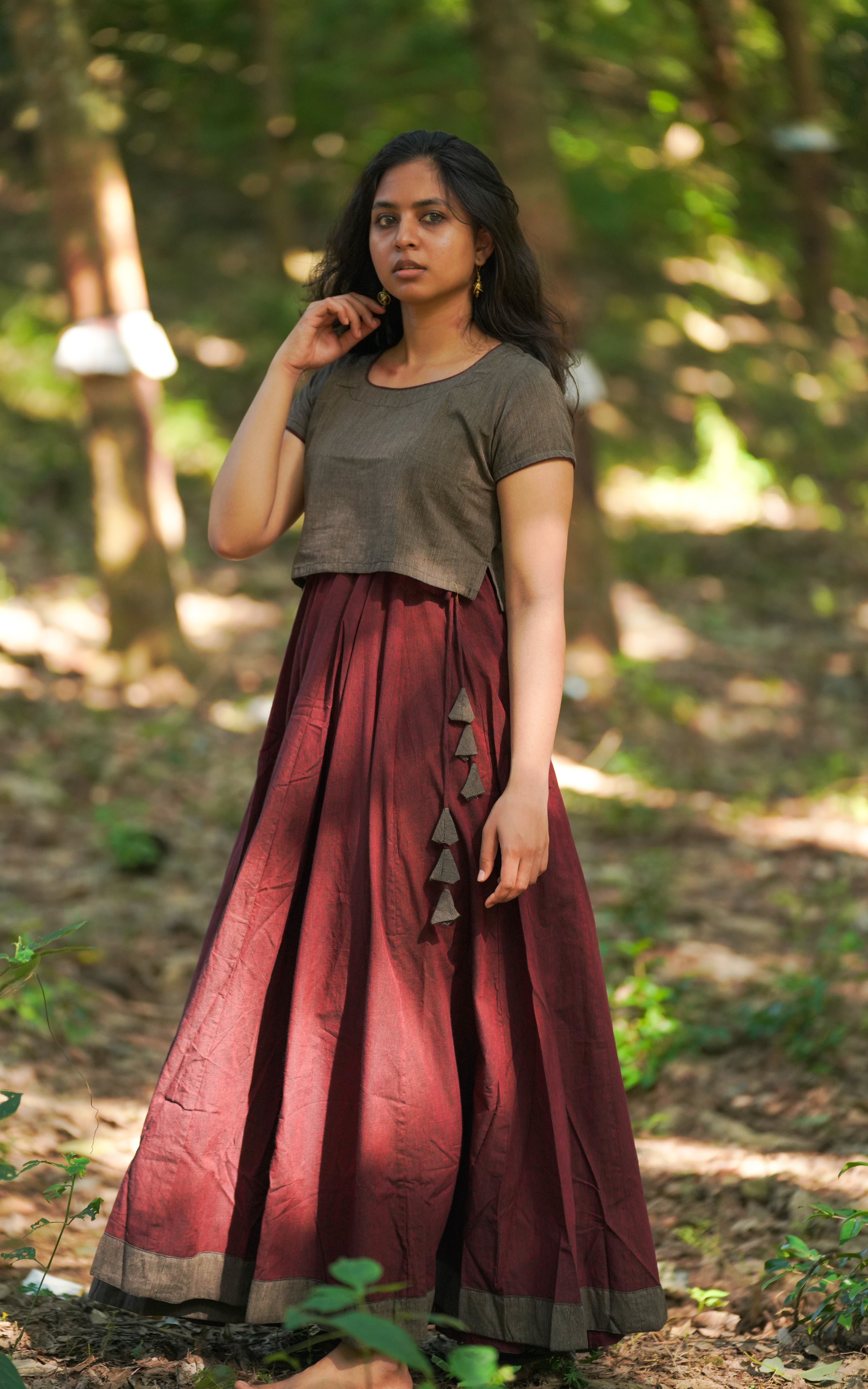 Aishwarya Rai forest scene outfit Raavanan movie.