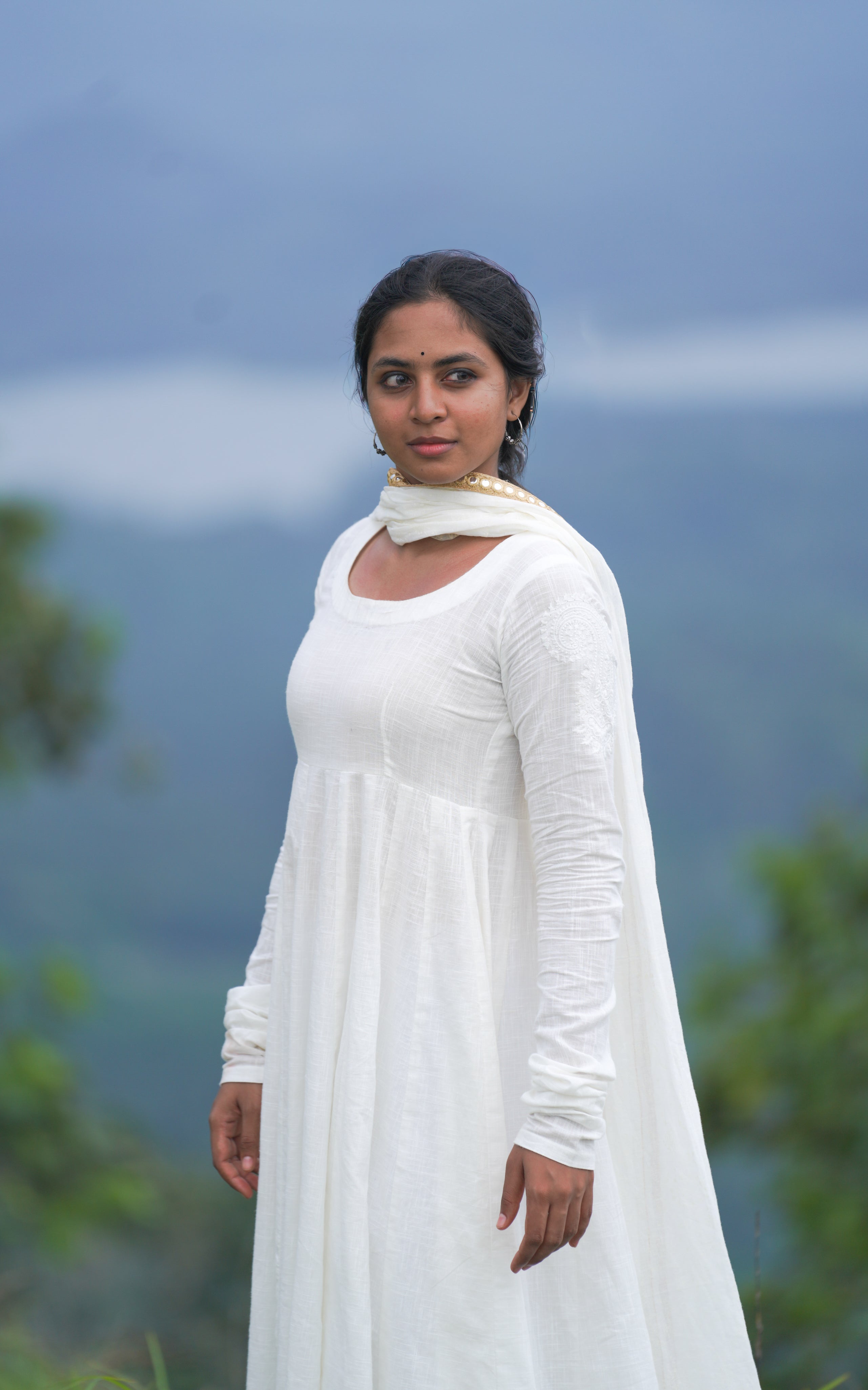 Raavanan Climax White (Kurti+Dupatta) Delivery Time 25-30 Days