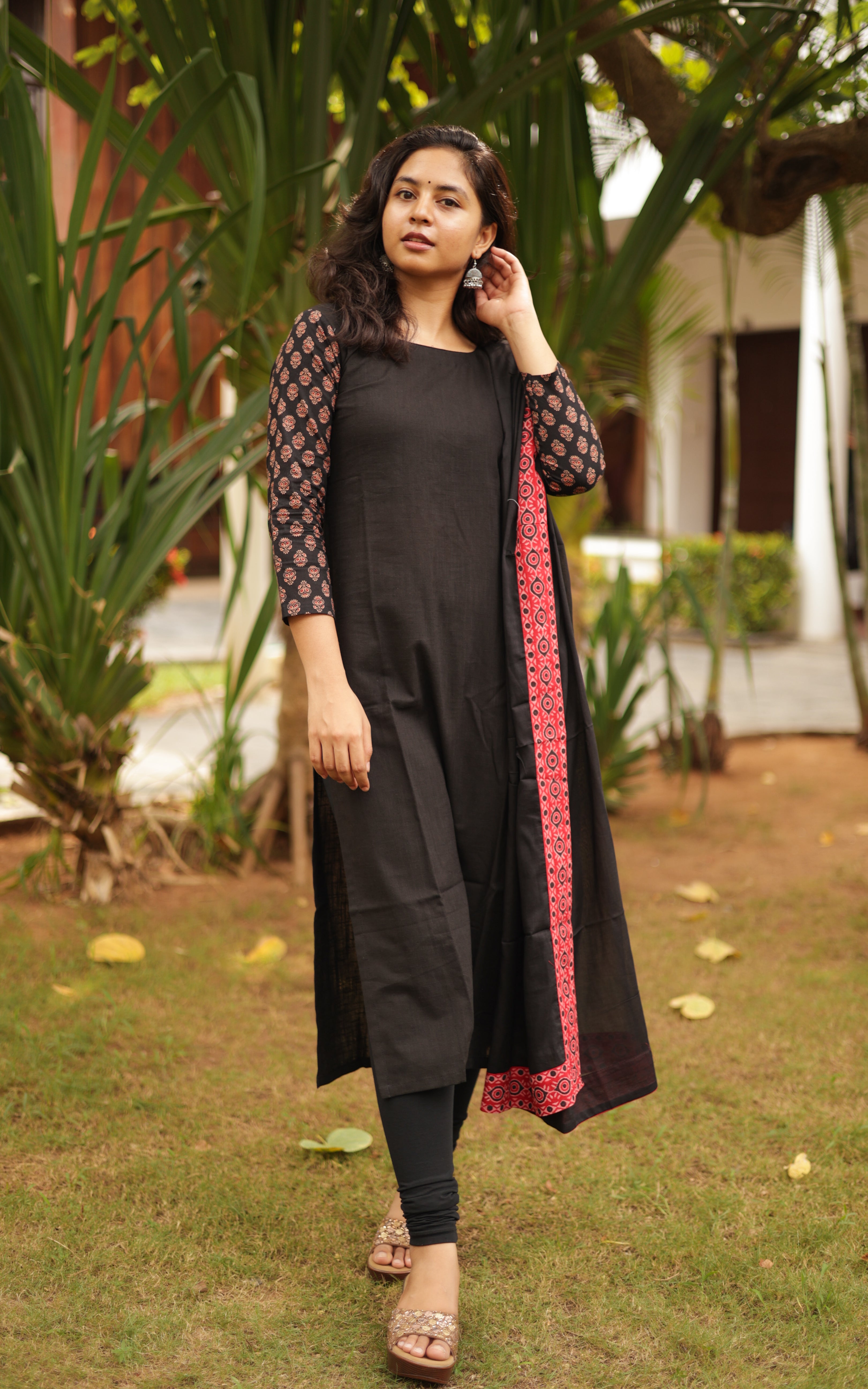 Remo 4 (Kurti+Dupatta) Delivery Time: 25-30 days